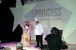 Amsterdam 19 december 2005
Kerst borrel Princess in amstel hotel.
Karin Bloemen en Cas Spijkers