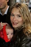 Amsterdam 18 november 2005
Premiere Kabouter Plop in Tuschinsky.
Elle v Rijn met Baby Helena