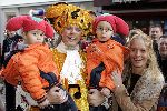Amsterdam 18 november 2005
Premiere Kabouter Plop in Tuschinsky.
Frans Bauer met Mariska en Christiaan en Jan