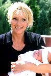 Tiel 14 augustus 2001
Hanny en haar jongste baby