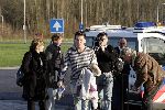 Lelystad 14 december 2005
Jan Smit arriveert met politiebusje bij vliegveld