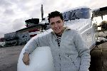 Lelystad 14 december 2005
Jan Smit arriveert met prive jet vanuit duitsland voor een optreden van 15000 gehandicapten in Jaarbeurs Utrecht.