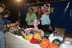 Utrecht 14 december 2005
Jan Smit  produkten bij optreden voor 15000 gehandicapten in Jaarbeurs Utrecht.  Tante Jan Smit