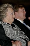 Amsterdam 7 december 2005
Uitreiking prins Claus prijzen in muziekcentrum aan het ij.
Koningin Beatrix