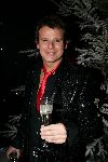 de Kwakel 23 december 2005
Kerstborrel Gerard Joling.
Leco v zadelhoff met champagne