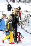 Oberlech 27 december 2005
Linda de Mol met Julian en Noah op ski vkantie