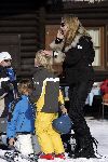 Oberlech 27 december 2005
Linda de Mol met Julian en Noah op ski vkantie