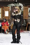Oberlech 27 december 2005
Linda de Mol met Julian en Noah op ski vkantie