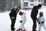 Oberlech 28 december 2005
Linda de Mol op skivakantie met Sander Vahle en Julian en Noah.