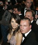 Amsterdam 8 december 2005
VIP avond miljonairs fair in Rai.
Liz Hurley met David Gazan