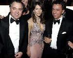 Amsterdam 8 december 2005
VIP avond miljonairs fair in Rai.
Liz Hurley met Yves Gijraths en Benno Leeser