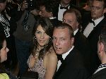 Amsterdam 8 december 2005
VIP avond miljonairs fair in Rai. 
Liz Hurley  met David Gassan diamonds