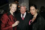 Amsterdam 19 december 2005
Kerst borrel Princess in amstel hotel.
Willibrord Frequin met vriendin Susan en Marijke Schaaphok