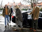 Den Haag 31 december 2005
Koningin Beatrix geopereerd aan haar knie in Rode kruis ziekenhuis.
Prins Willem Alexander en Maxima komen op bezoek.