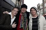 Amsterdam 9 december 2005
Presentatie serie van Speijk bij Talpa.
Peter Faber met muts
 Johnny de Mol met muts en Tygo Gernandt