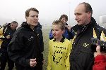 Amersfoort 10 december 2005
Prins Constantijn voetbalt met gehandicapten.
Als scheidsrechter