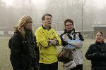 Amersfoort 10 december 2005
Prins Constantijn voetbalt met gehandicapten.
Enkele familieleden van de spelertjes
