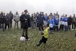 Amersfoort 10 december 2005
Prins Pieter Christiaan voetbalt met gehandicapten en speelt als scheidsrechter