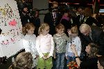 Utrecht 2 december 2005
Prinses Laurentien opent beurs voor kinderen met een handicap.
Prinses laurentien zwanger van derde kind.