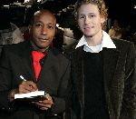 Zeist 7 december 2005
Premiere de Griezelbus.
Raymi Sambo en Ewout Genemans