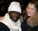 Amsterdam 13 december 2005
Premiere King Kong in Tuschinsky .
Regilio Tuur met vriendin en muts