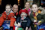 Amsterdam 18 november 2005
Premiere Kabouter Plop in Tuschinsky.
Robert du Mosch met vrouw en kinderen