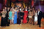 Hoofddorp 12 december 2005
Dancing with the stars met Lieke v Lexmond, Hans Klok, Tatjana,Christijan Albers,Catherine Keyl, Ernst Daniel Smid,Marit v Bohemen en Bas Muijs.Ron Brandsteder en Sylvana Simons