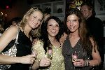 de Kwakel 23 december 2005
Kerstborrel Gerard Joling.
Anouk Smulders en Tina Nijkamp en Justine Hofmeijer