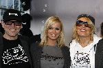 Amsterdam 30 januari 2006
Presentatie nieuwe t shirts dutchy puppy met Bridget Maasland.
Bridget met ouders