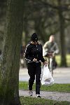 Amsterdam 21 januari 2006
Connie Breukhoven hardlopen in vondelpark met boodschappen.