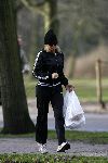 Amsterdam 21 januari 2006
Connie Breukhoven hardlopen in vondelpark met boodschappen.