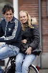 Amsterdam 21 januari 2006
Ellemieke Vermolen met Jose Fortes Rodriques op omafiets