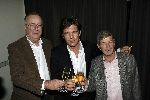 Bussum 20 januari 2006
John de Mol gekozen tot omroepman van het jaar bij Jan Tabak.
John de Mol Jr met Frits Barend en Henk v Dorp