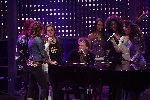 Hilversum 28 januari 2006
opnames idols in studio 21.
Jamai achter vleugel met finalisten.