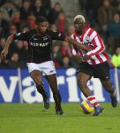 Eindhoven, Kompetitiewedstrijd PSV-AZ, eindstand 2-3
Seizoen 2006/2007
Arouna kone in duel met David Mendes da Silva