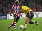 Eindhoven, 20 Februari 2007 Champions Leaguewedstrijd
PSV-FC Arsenal 1e ronde Eindstand 1-0 Seizoen 2006/2007
Arouna Kone in duel met Gael Clichy