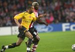 Eindhoven, 20 Februari 2007 Champions Leaguewedstrijd
PSV-FC Arsenal 1e ronde Eindstand 1-0 Seizoen 2006/2007
Arouna Kone in duel met Gael Clichy