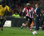 Eindhoven, 20 Februari 2007 Champions Leaguewedstrijd
PSV-FC Arsenal 1e ronde Eindstand 1-0 Seizoen 2006/2007
Arouna Kone in duel met Kolo Toure