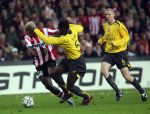 Eindhoven, 20 Februari 2007 Champions Leaguewedstrijd
PSV-FC Arsenal 1e ronde Eindstand 1-0 Seizoen 2006/2007
Arouna Kone in duel met Kolo Toure