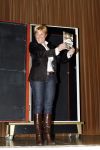 Amsterdam 23 januari 2007
Caroline Tensen bij presentatie boek postcodeloterij in artis.