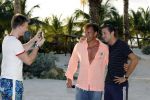 Curacao 7 januari 2007
Gerard Joling met zijn moeder op vakantie op curacao.