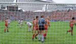Munchen, 25 Juni 1988 Finale Europees Kampioenschap 1988
Nederland-Rusland met een eindstand van 2-0
Hans v Breukelen heeft de penalty gestopt en wordt gefeliciteerd door Marco v Basten Ronald Koeman
EK 1988
