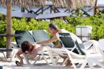 Curacao 5 januari 2007
Henk kamp met zijn vrouw op het strand van het Mariott hotel op Curacao.