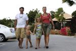 Curacao 3 januari 2006
Irene Moors met haar man Barry en kinderen op vakantie bij Papagayo.