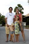 Curacao 3 januari 2006
Irene Moors met haar man Barry en kinderen op vakantie bij Papagayo.
