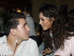 Uitgeest 17 januari 2006
Feest Henk Geels in Bobs saloon.
Jan Smit en Yolanthe Cabau v Karsbergen en zusje jan smit