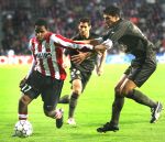 Eindhoven, 5 December 2006 Champions Leagu wedstrijd voorronde Seizoen 2006/2007. eindstand 1-3
Jefferson Farfan 
ï¿½ Ronald Otter