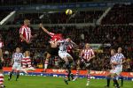 Eindhoven, 20 Januari 2007 Eerste wedstrijd na winterstop Kompetitiewedstrijd tussen PSV-SC Heerenveen, eindstand 3-1 Seizoen2006/2007
Alex PSV en Manuel Da Costa en Timmy simons in duel met Michael Dingsdag, geheel rechts Paul Bosvelt en michel Breuer