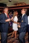 Munchen, 25 Juni 1988 Finale Europees Kampioenschap 1988
Nederland-Rusland met een eindstand van 2-0
v.l.n.r. Marco v Basten met een glaasje wijn, een sigaret samen feestend met Johnny v t Schip feest t.g.v. Europees Kampioenschap
EK 1988