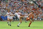 Munchen, 25 Juni 1988 Finale Europees Kampioenschap 1988
Nederland-Rusland met een eindstand van 2-0
v.l.n.r. Marco v Basten 
 EK 1988